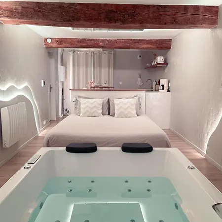 A La Folie - Loft & Spa Montrevault Buitenkant foto
